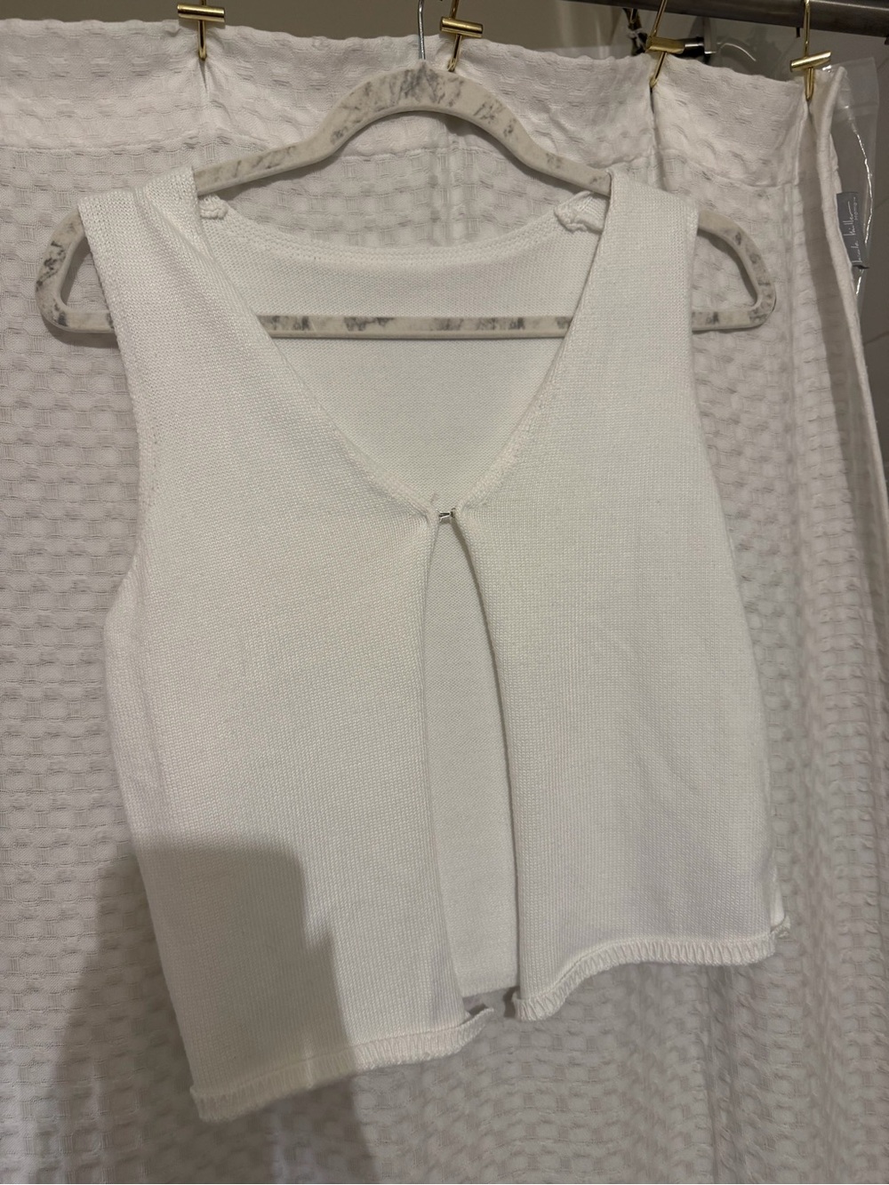 knit vest
